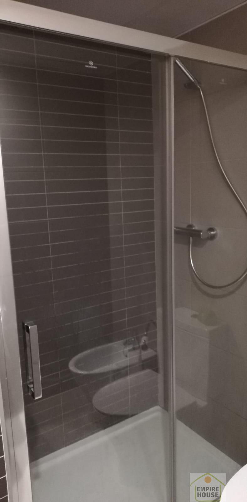 For sale of flat in Valencia