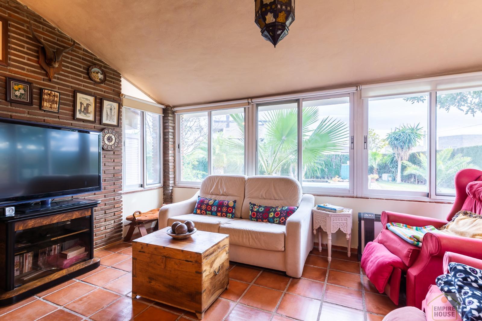 Alquiler de chalet en Chiva