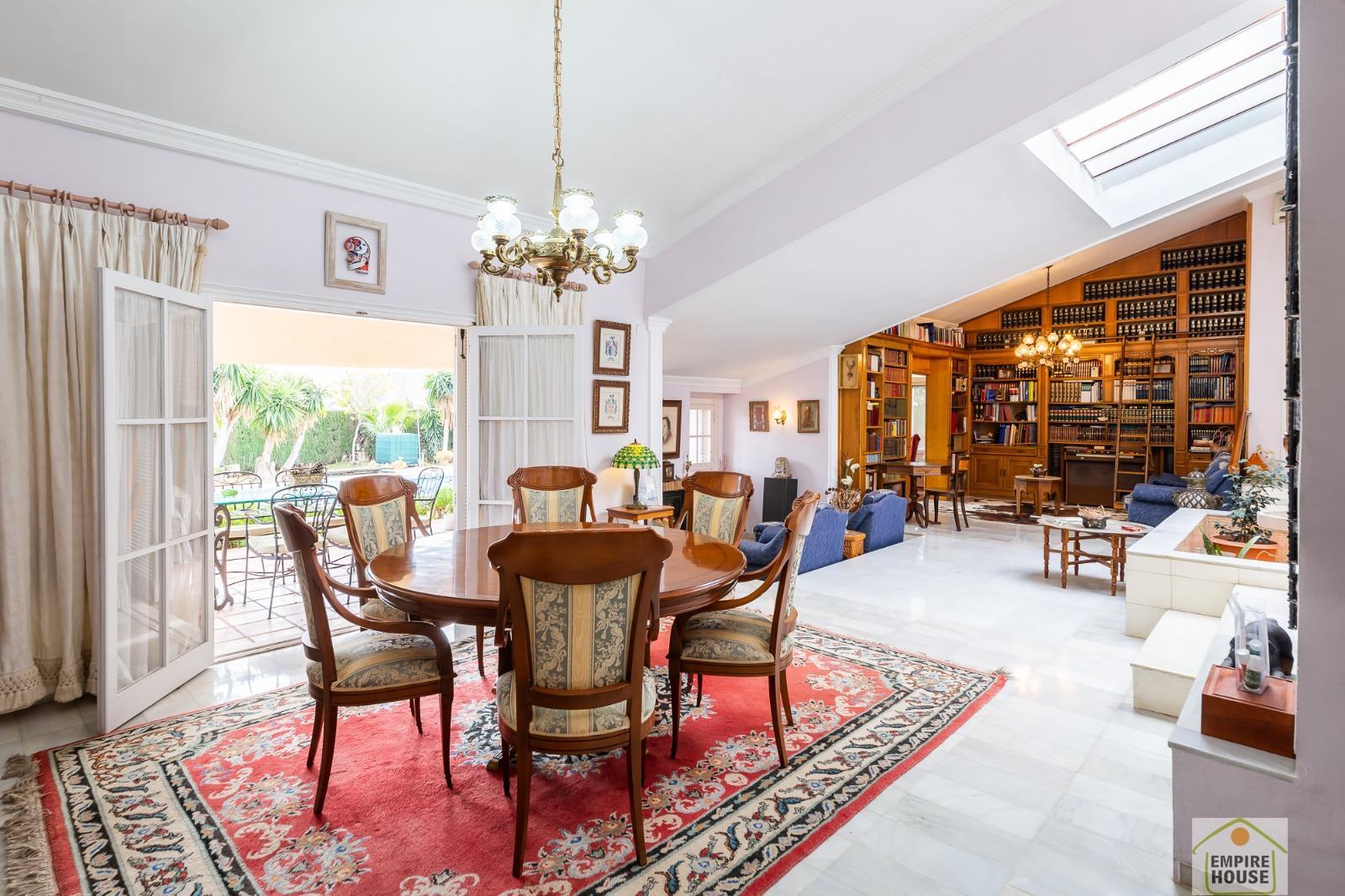 Venta de chalet en Chiva