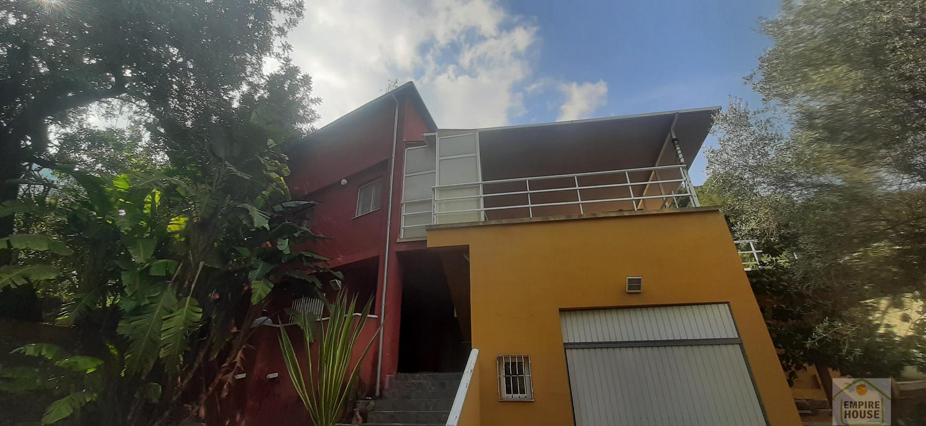 For sale of chalet in Alzira