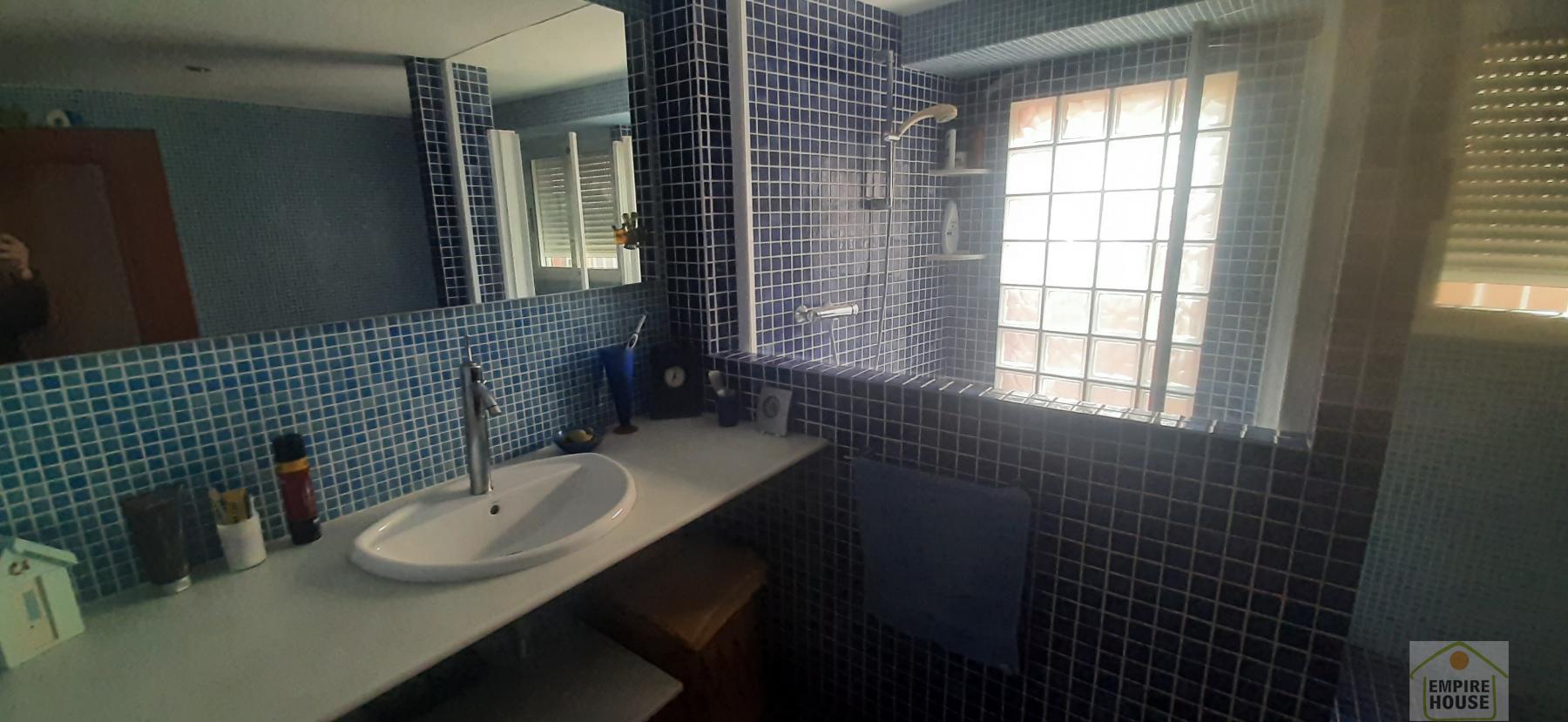 For sale of chalet in Alzira