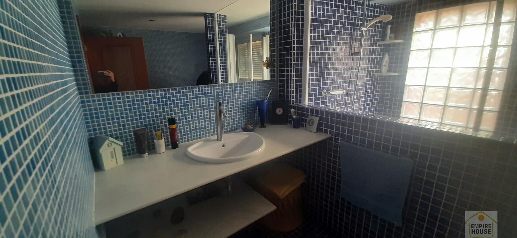 For sale of chalet in Alzira