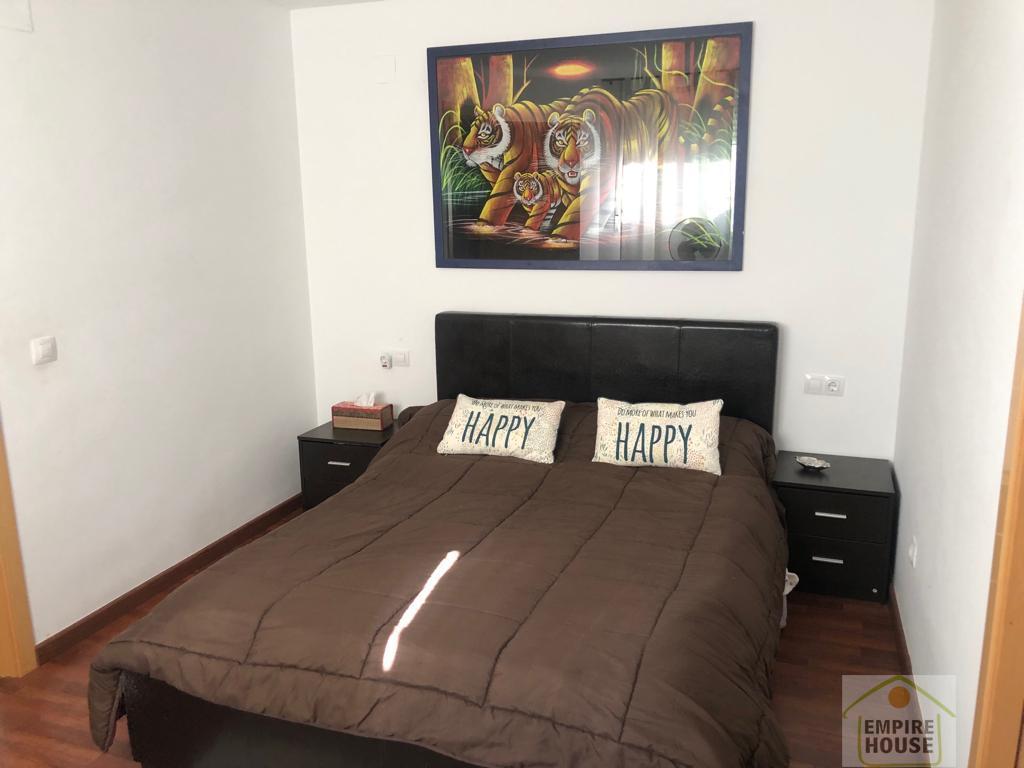 For rent of penthouse in Paterna