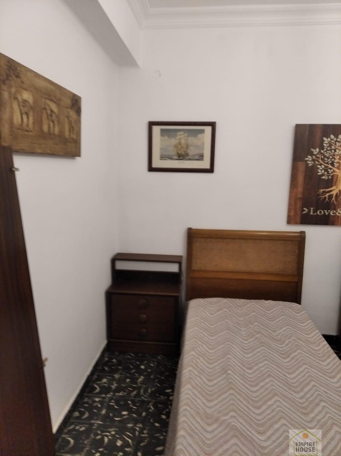 For rent of flat in Valencia