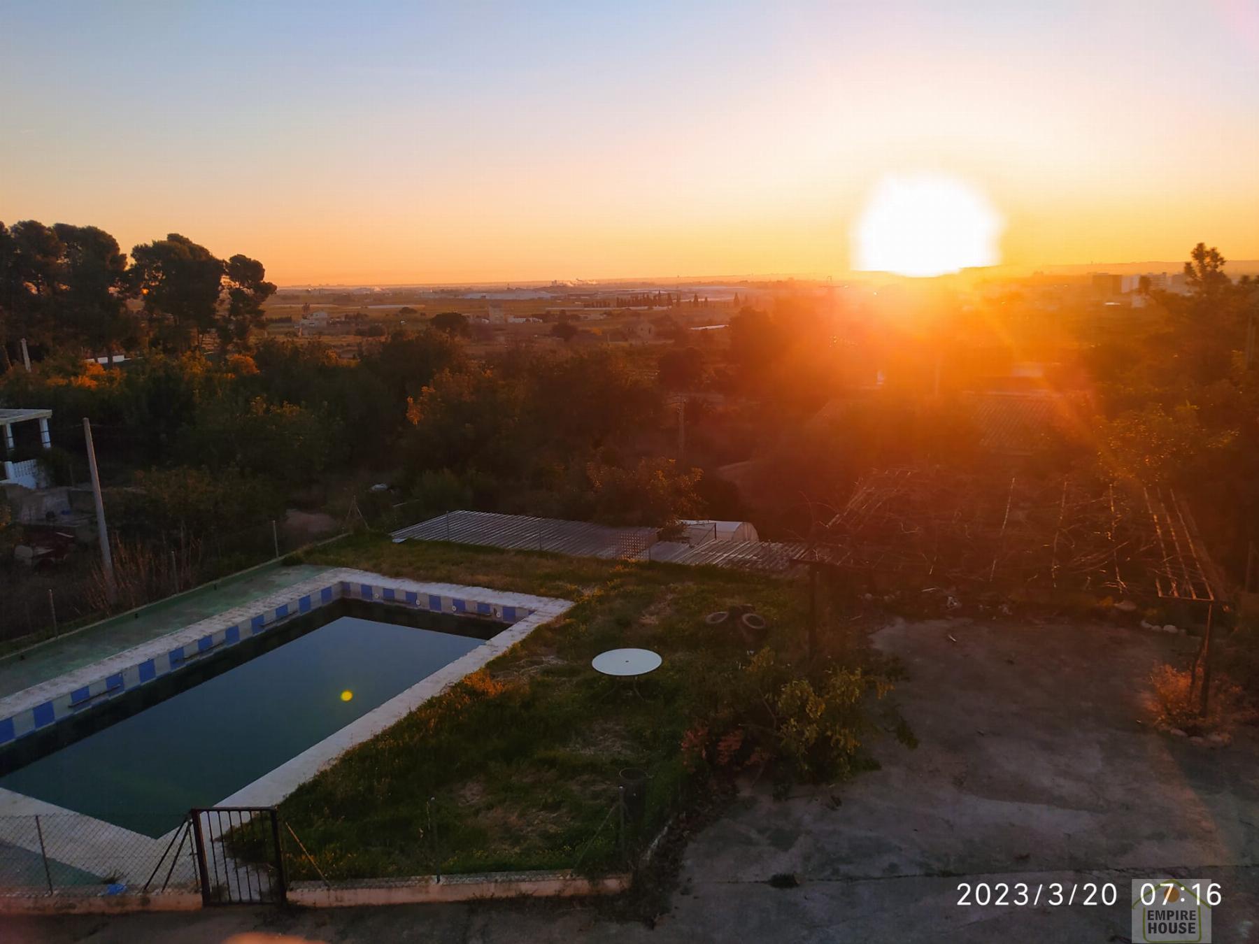 For rent of chalet in Alginet