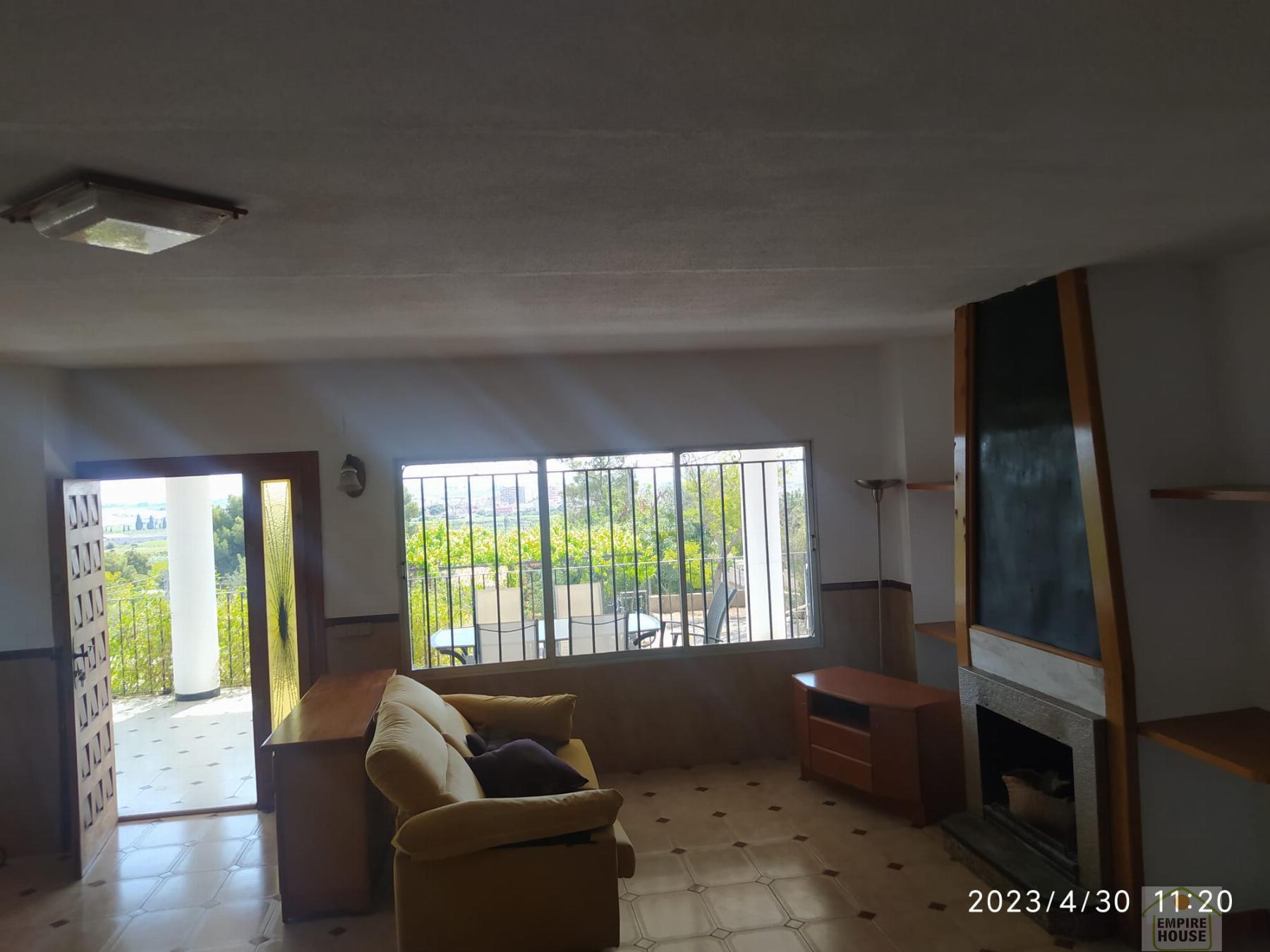 For rent of chalet in Alginet