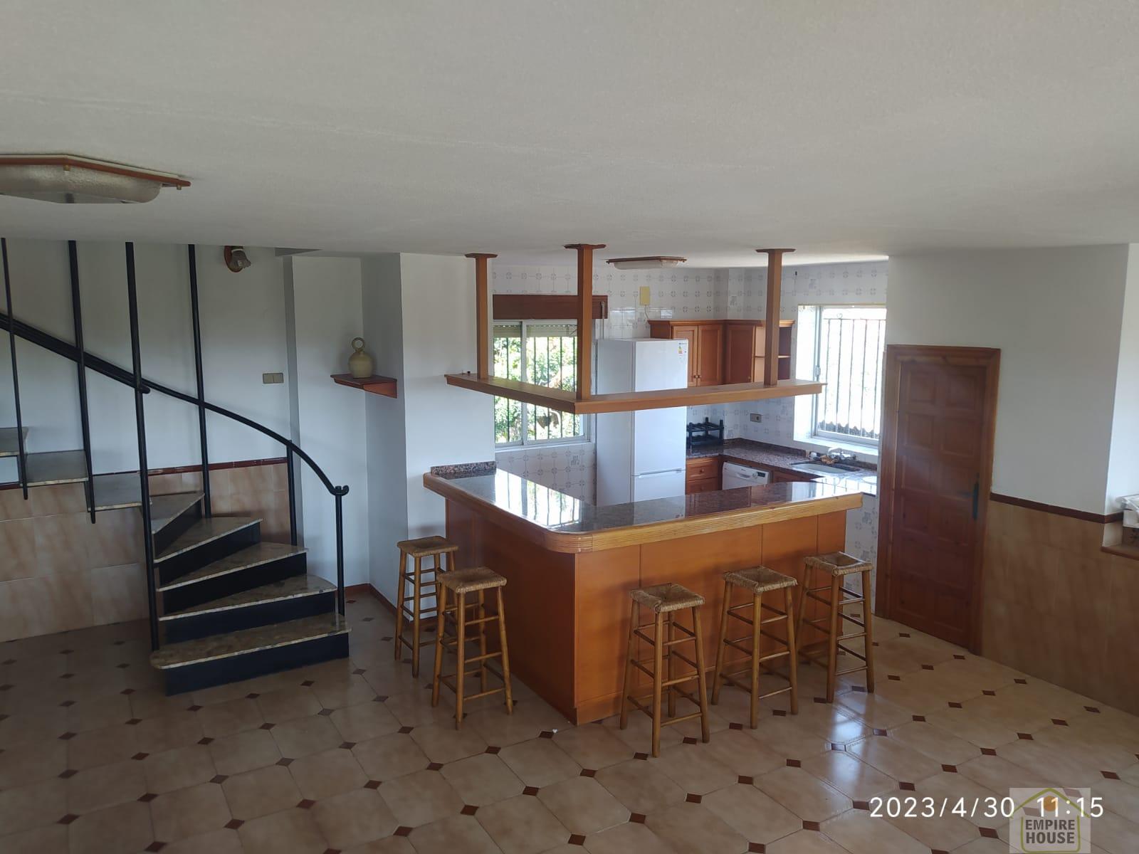 For rent of chalet in Alginet