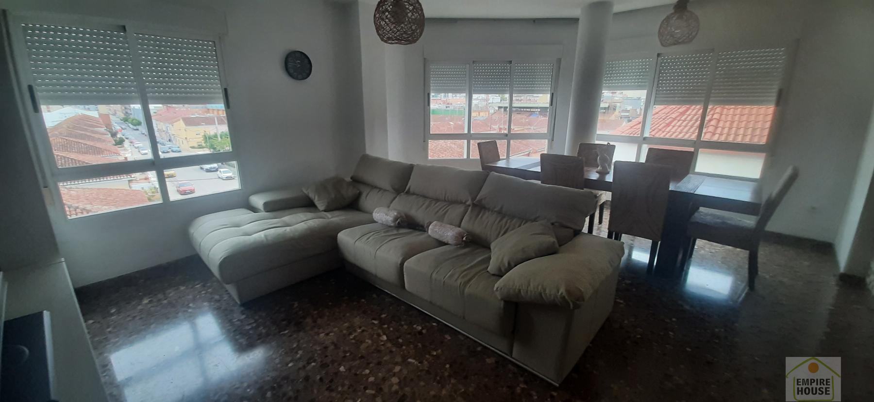 For rent of flat in Alzira