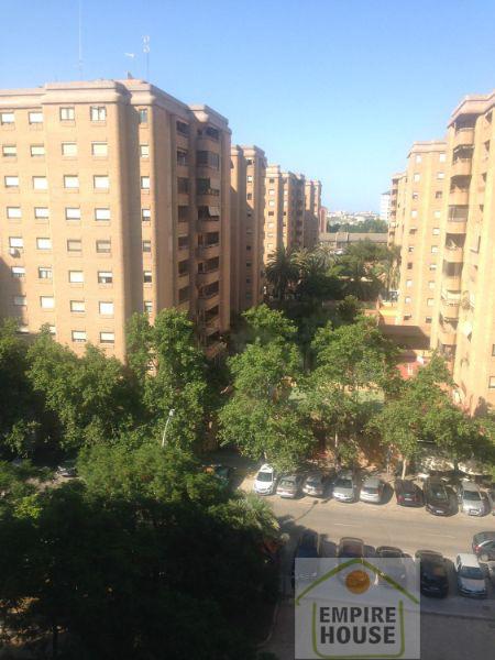For rent of flat in Valencia
