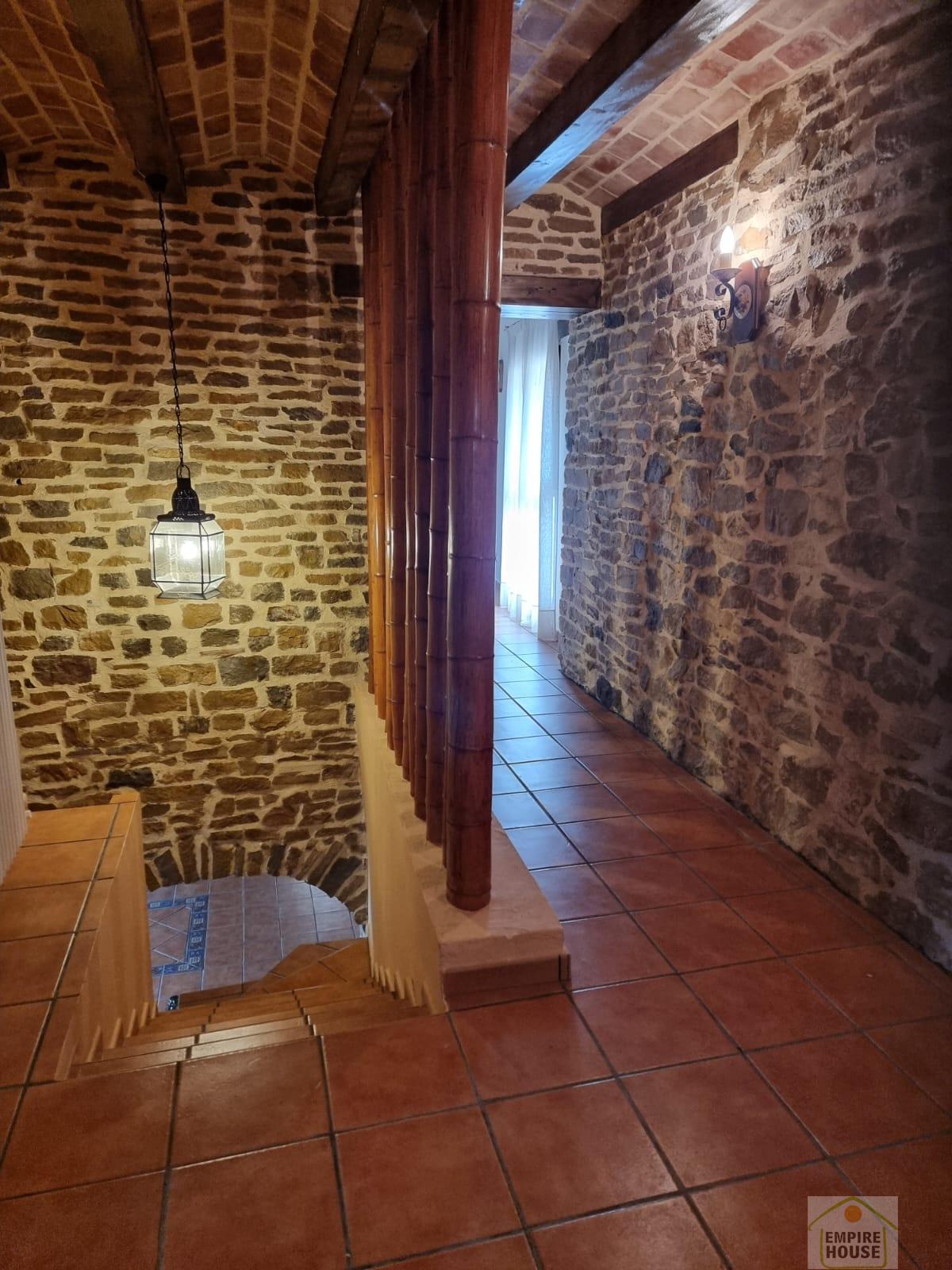 Venta de villa en Nogueruelas Venta de villa en Nogueruelas