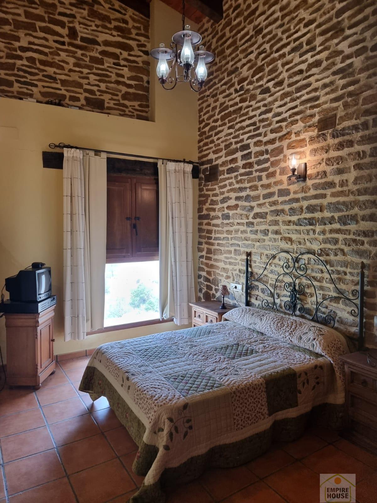 Venta de villa en Nogueruelas Venta de villa en Nogueruelas