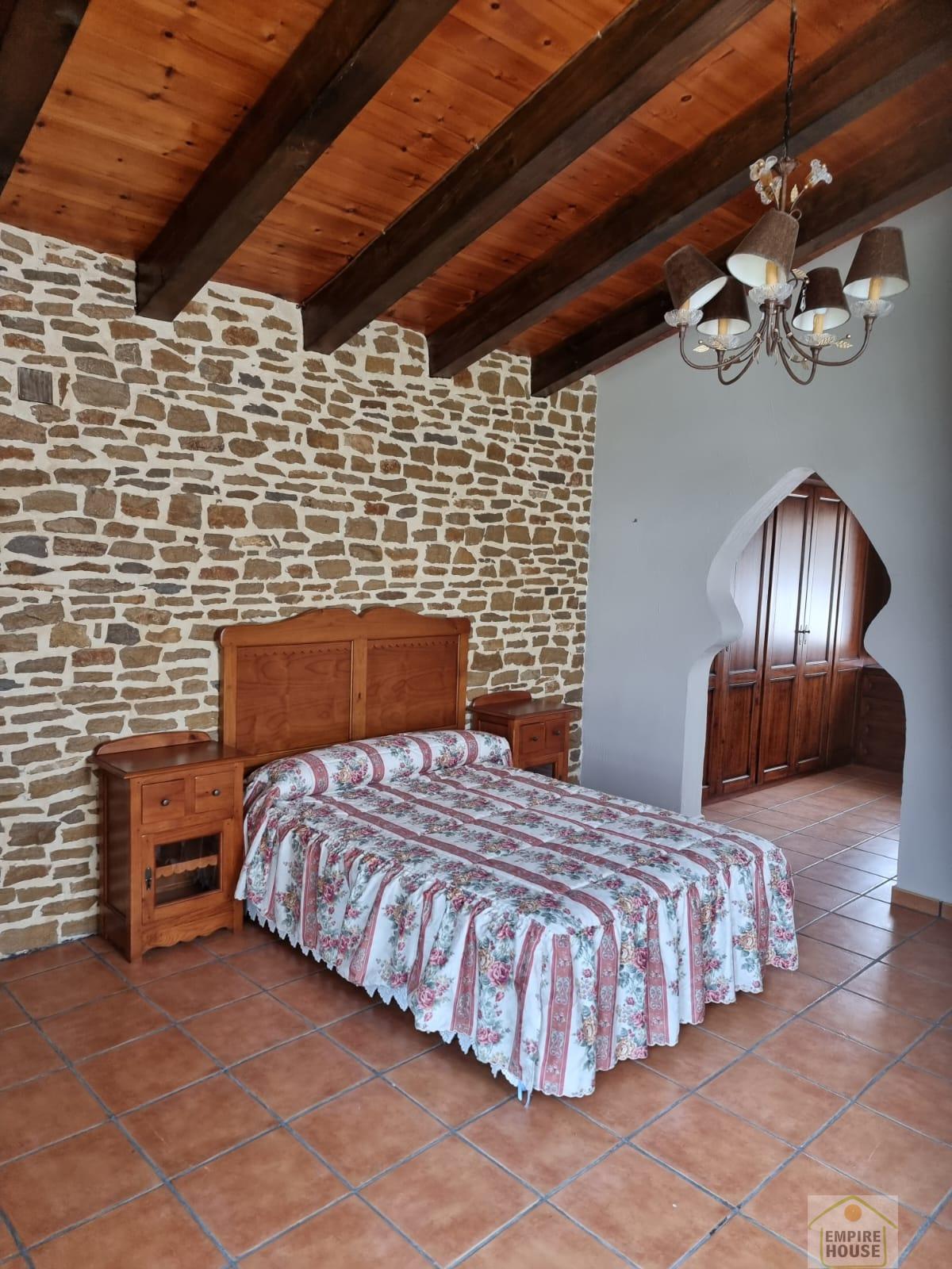 Venta de villa en Nogueruelas Venta de villa en Nogueruelas