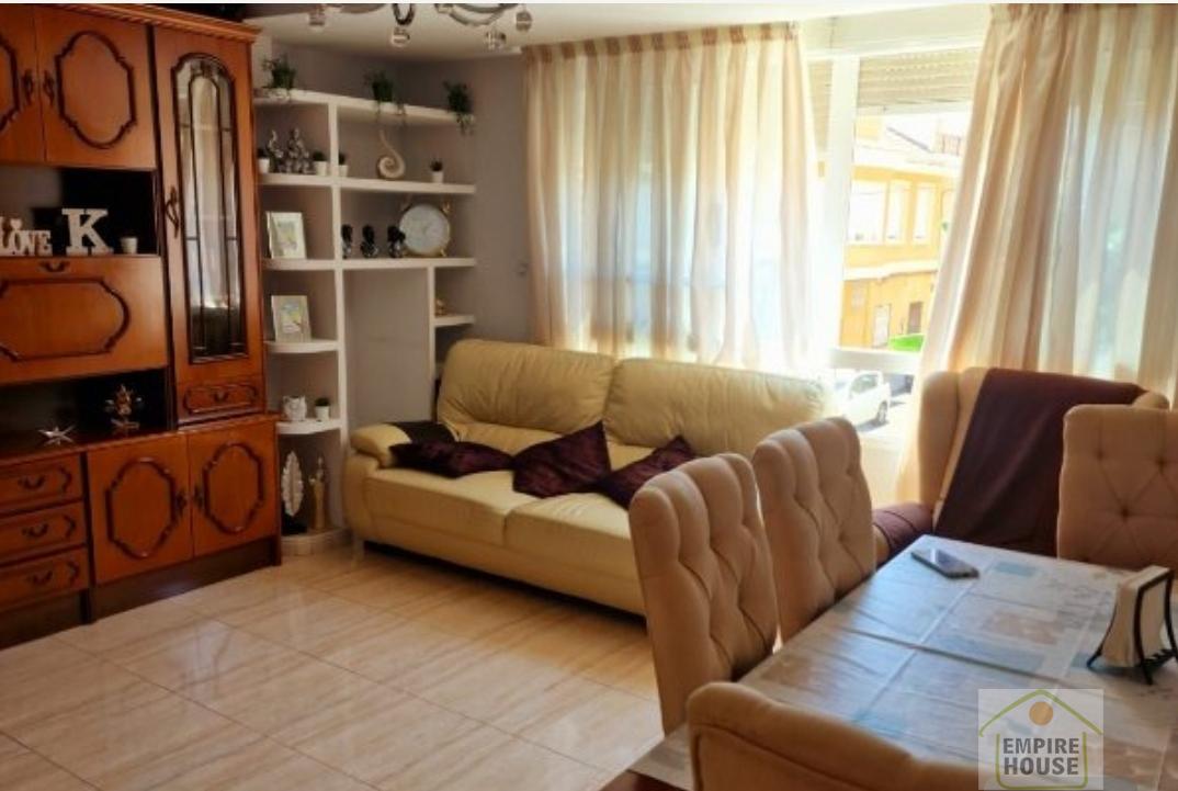 For sale of flat in Alzira