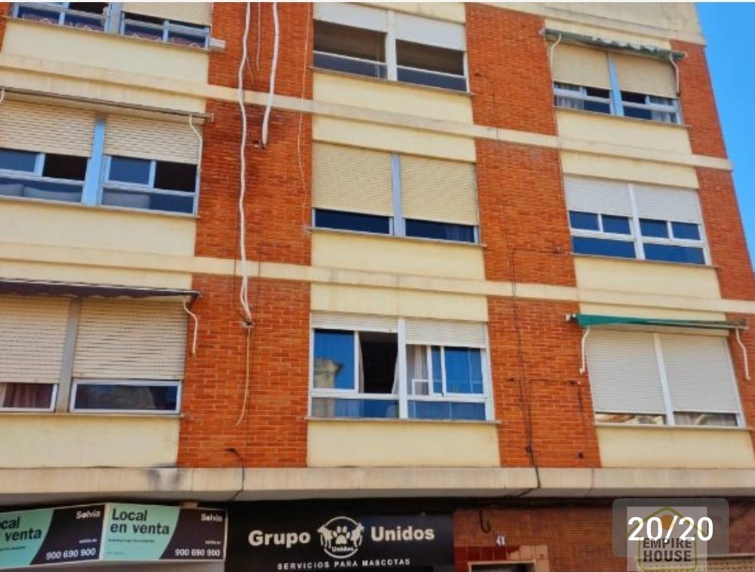 For sale of flat in Alzira