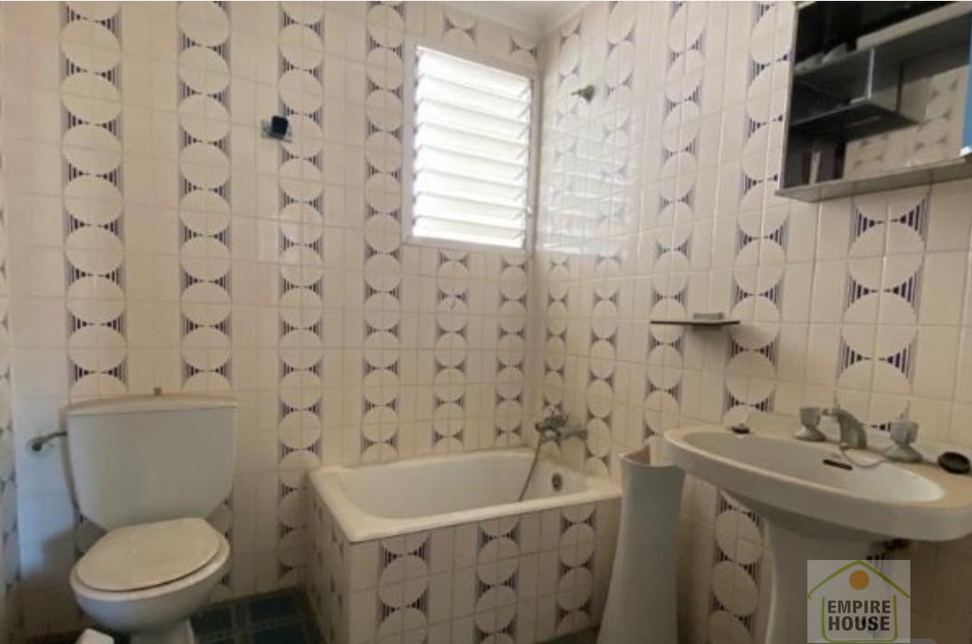 For sale of flat in Carcaixent