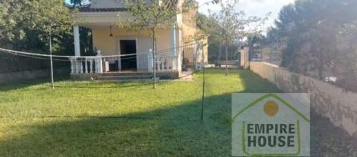 For rent of chalet in Serra