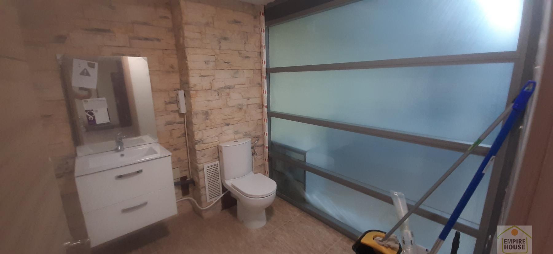 For rent of office in Alzira