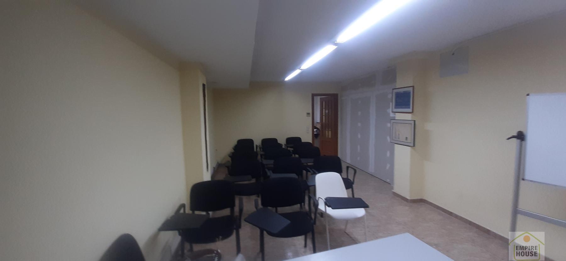 For rent of office in Alzira