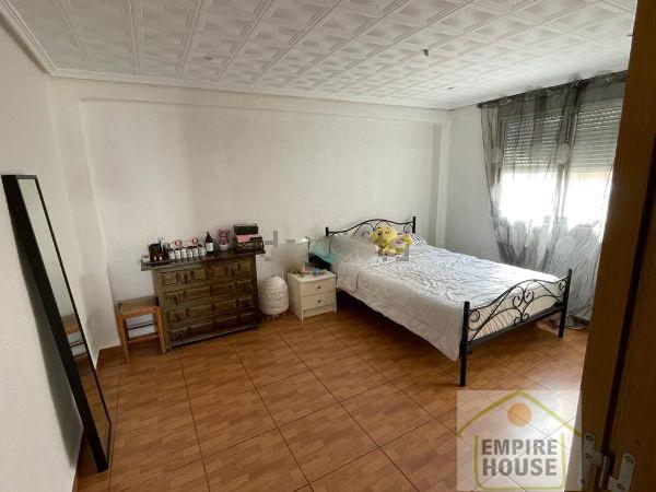 For sale of penthouse in Benetússer
