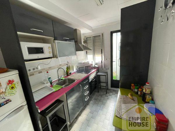 For sale of penthouse in Benetússer