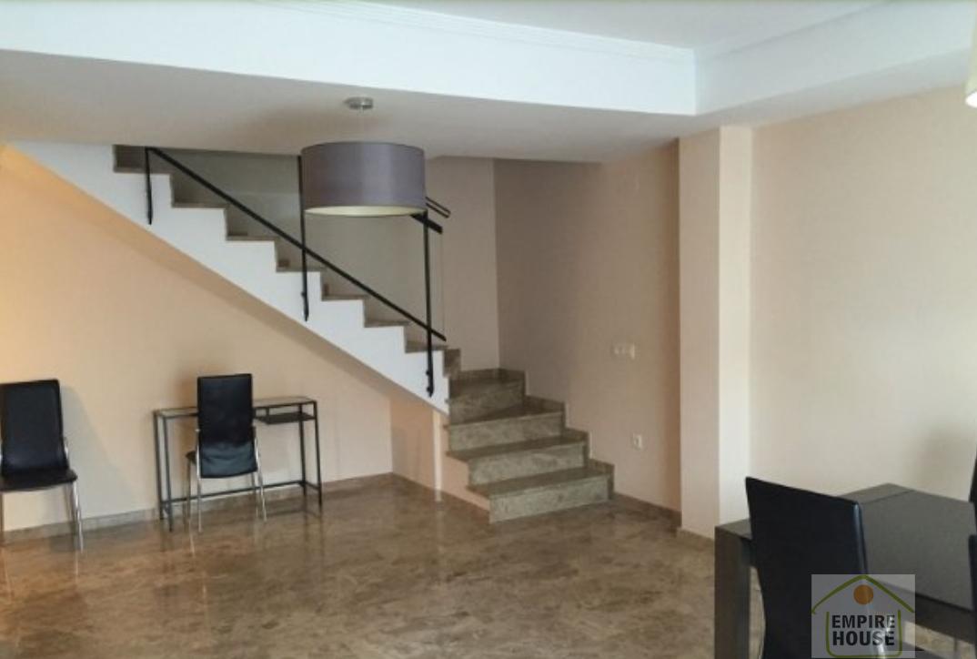 For sale of duplex in Alzira