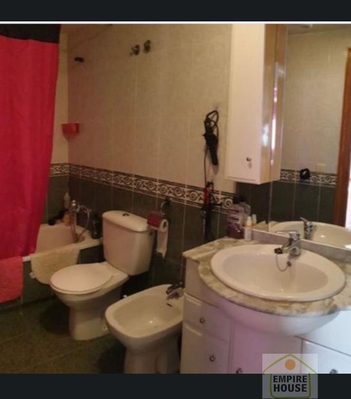 For rent of flat in Picassent