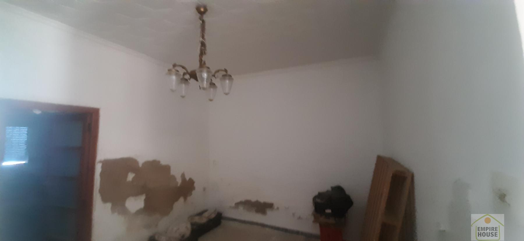 For sale of house in Valencia