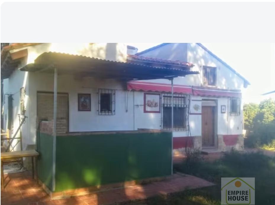 Venta de chalet en Villanueva de Castellón