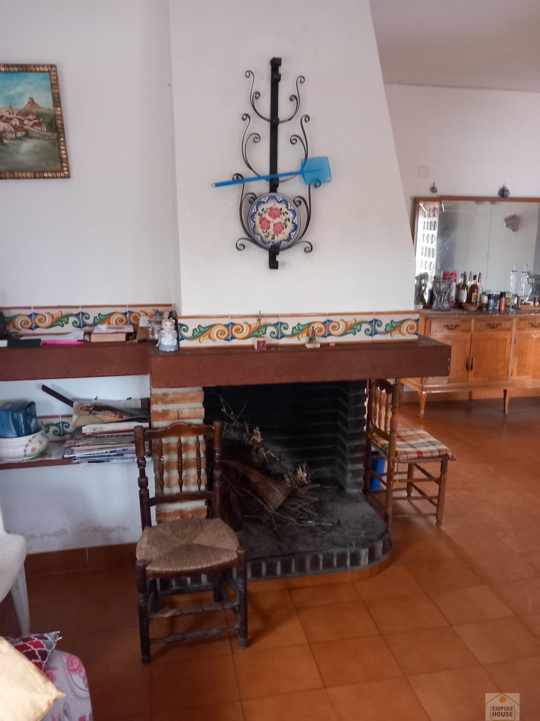 Venta de chalet en Villanueva de Castellón