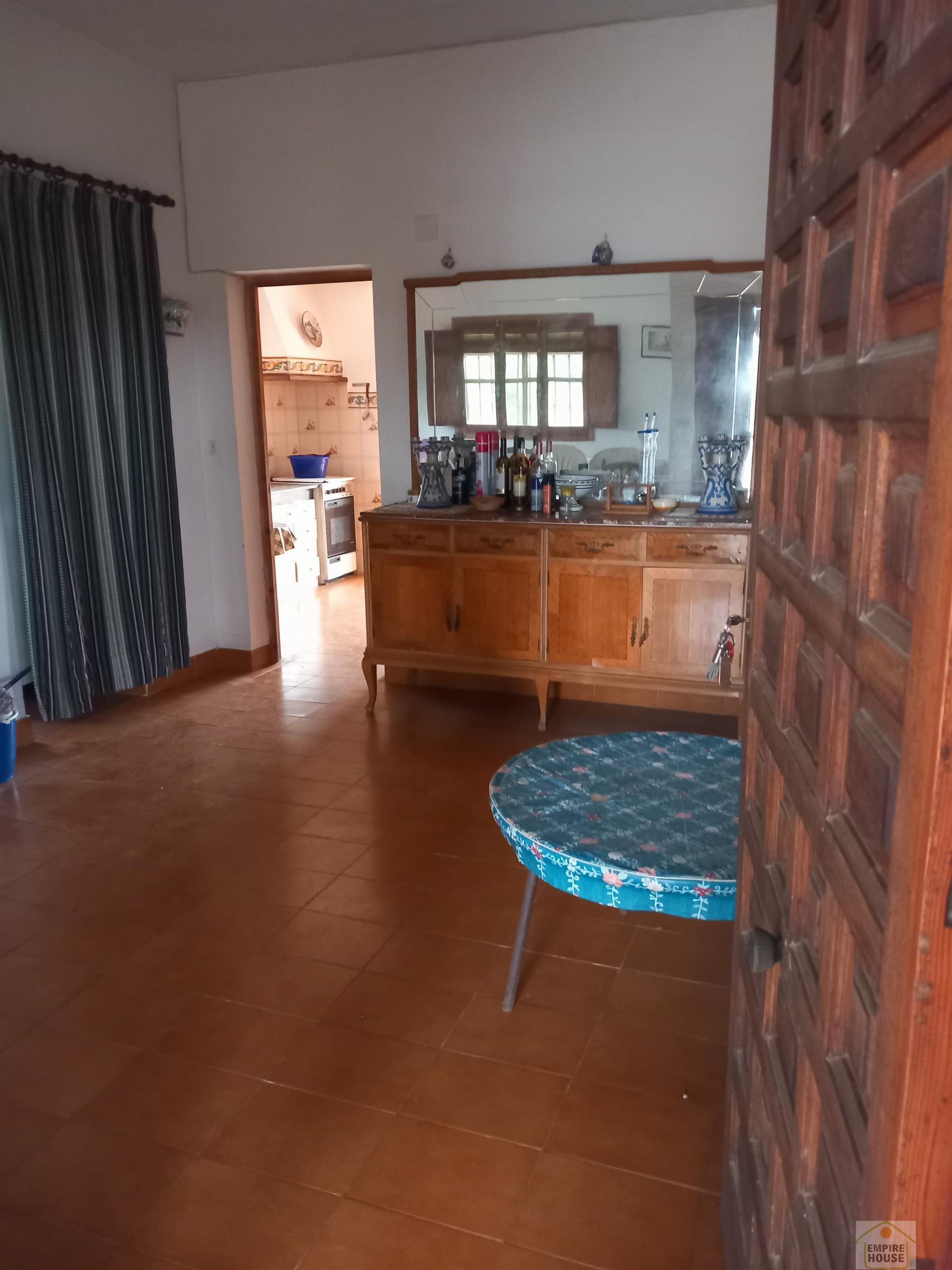 Venta de chalet en Villanueva de Castellón