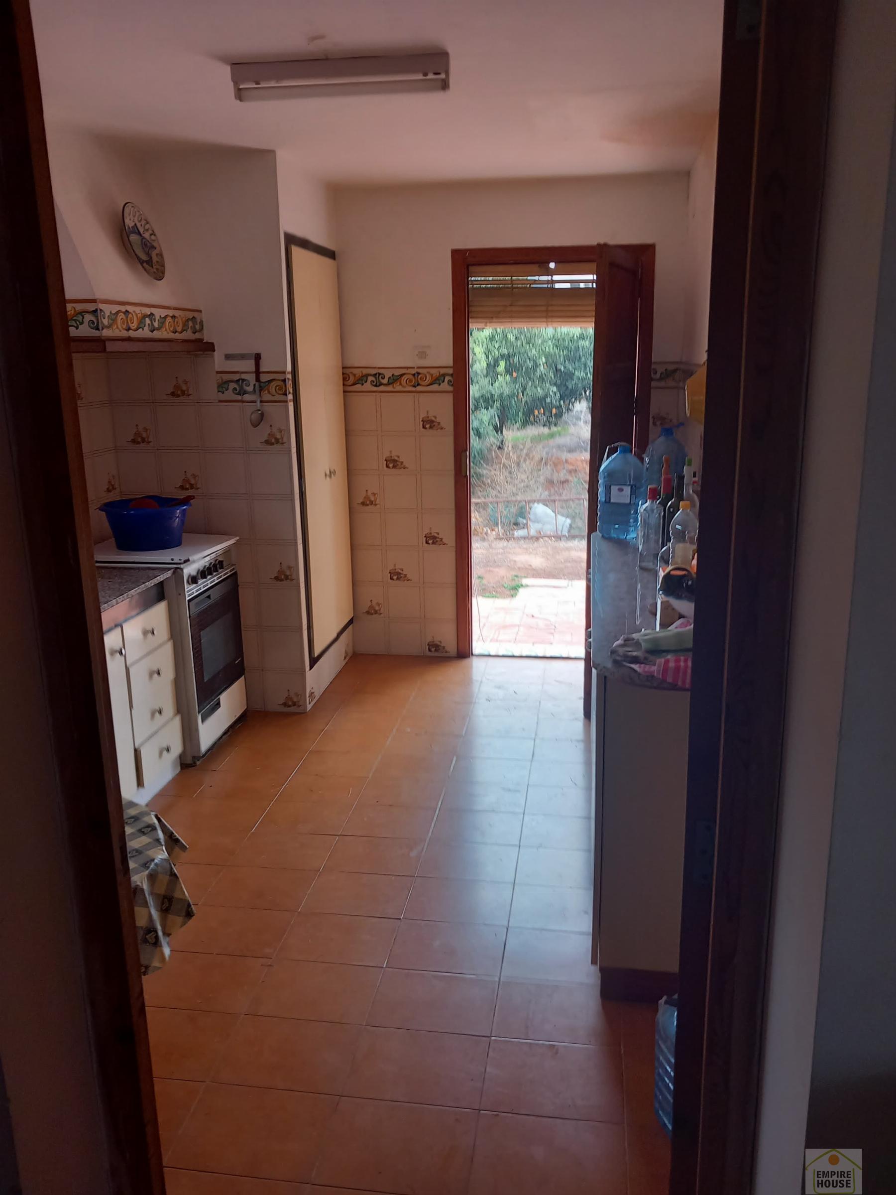 Venta de chalet en Villanueva de Castellón