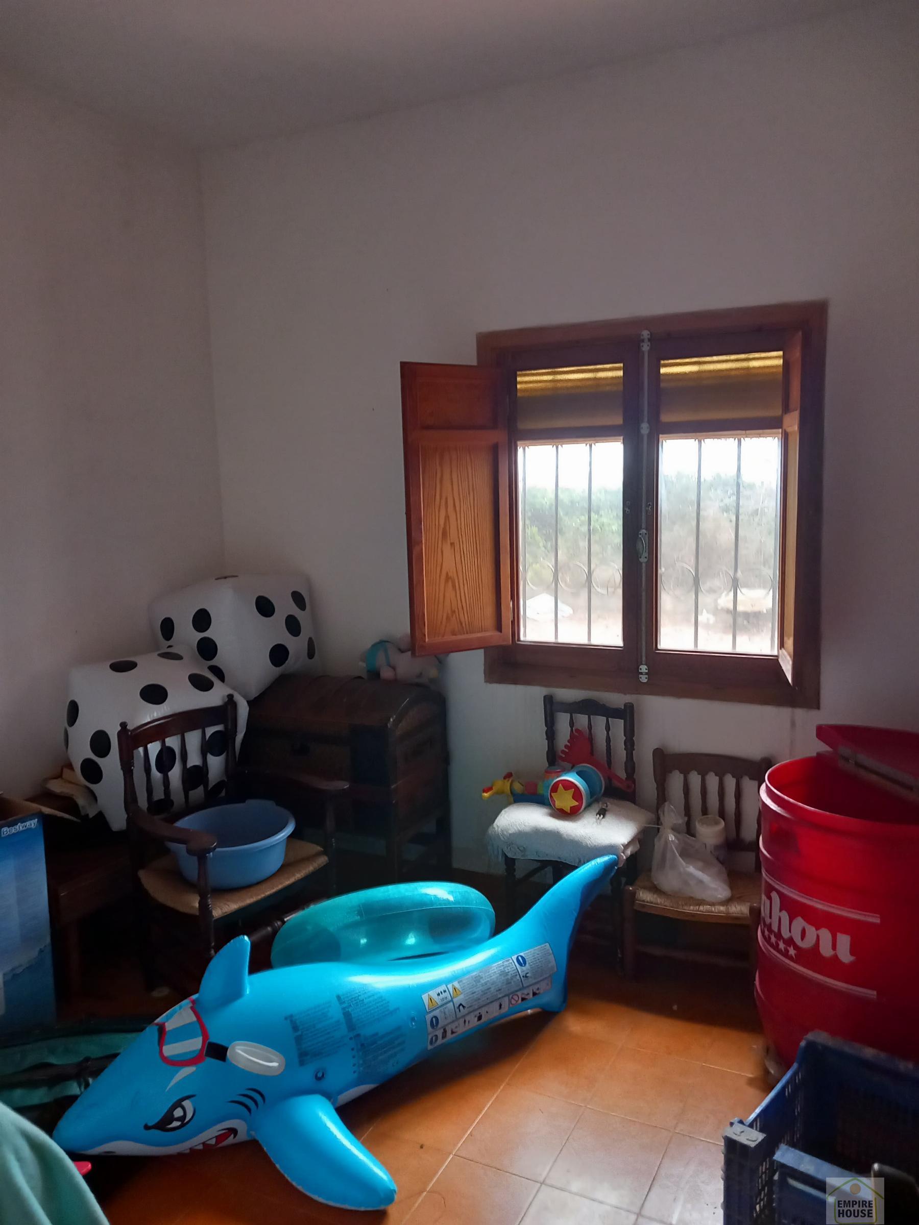 Venta de chalet en Villanueva de Castellón