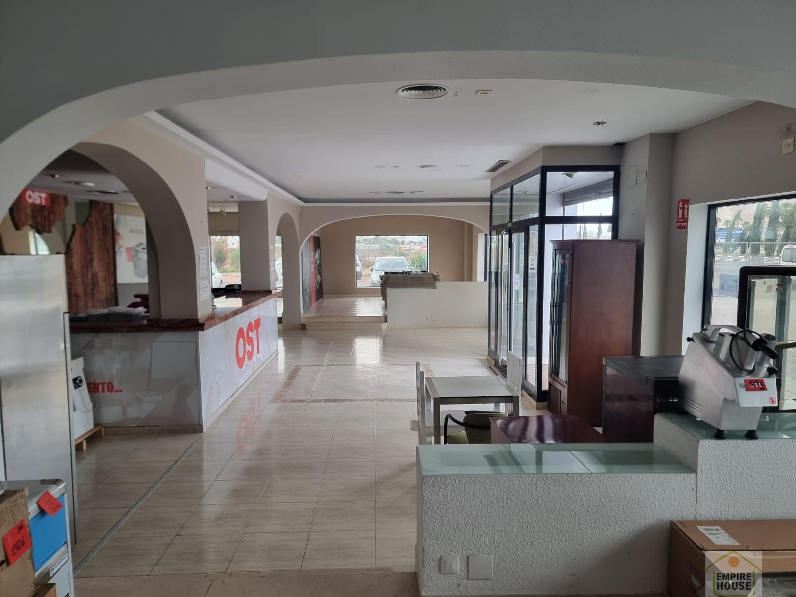 For rent of commercial in Benetússer