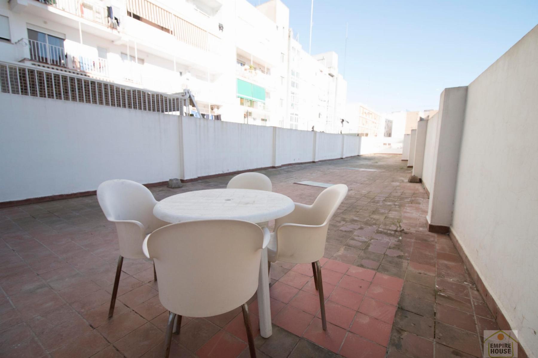 For sale of flat in Valencia