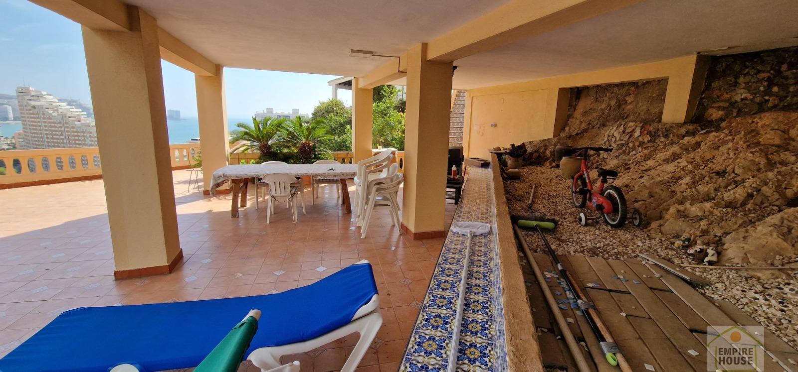 For sale of chalet in Cullera