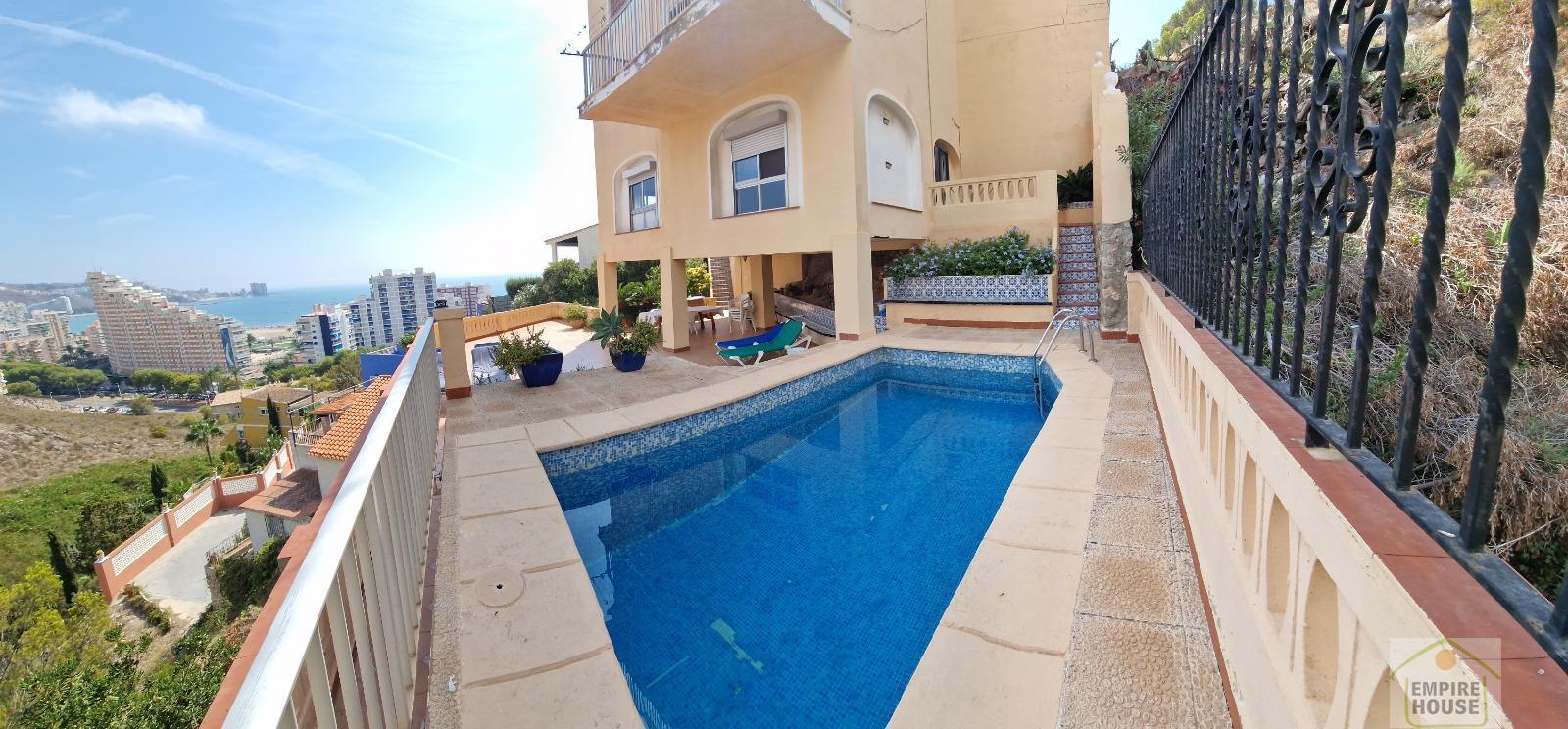 For sale of chalet in Cullera