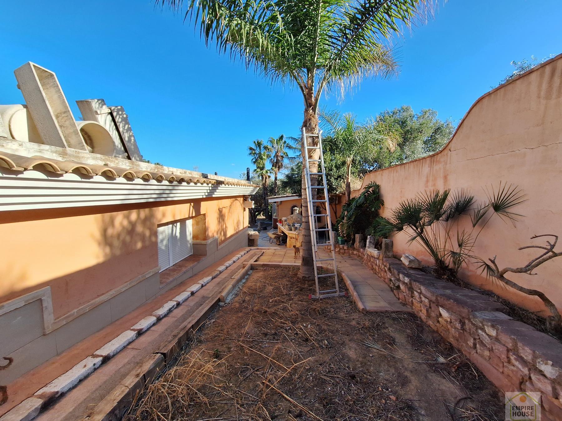For sale of chalet in Alberic