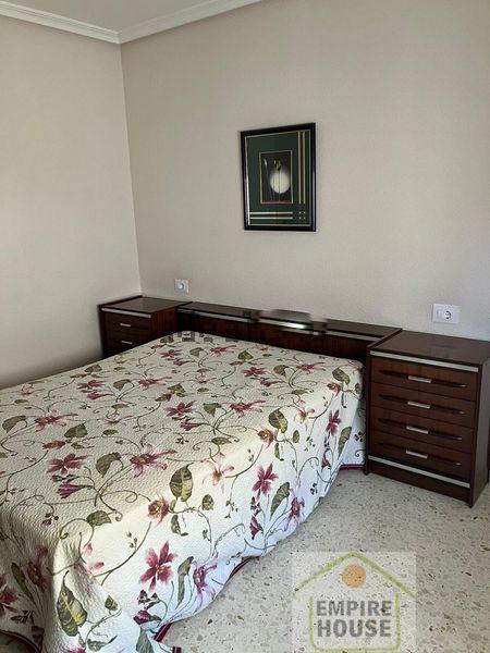 For rent of flat in Paterna