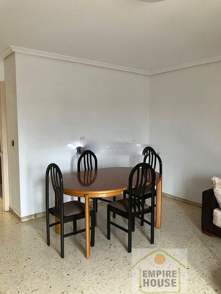 For rent of flat in Paterna