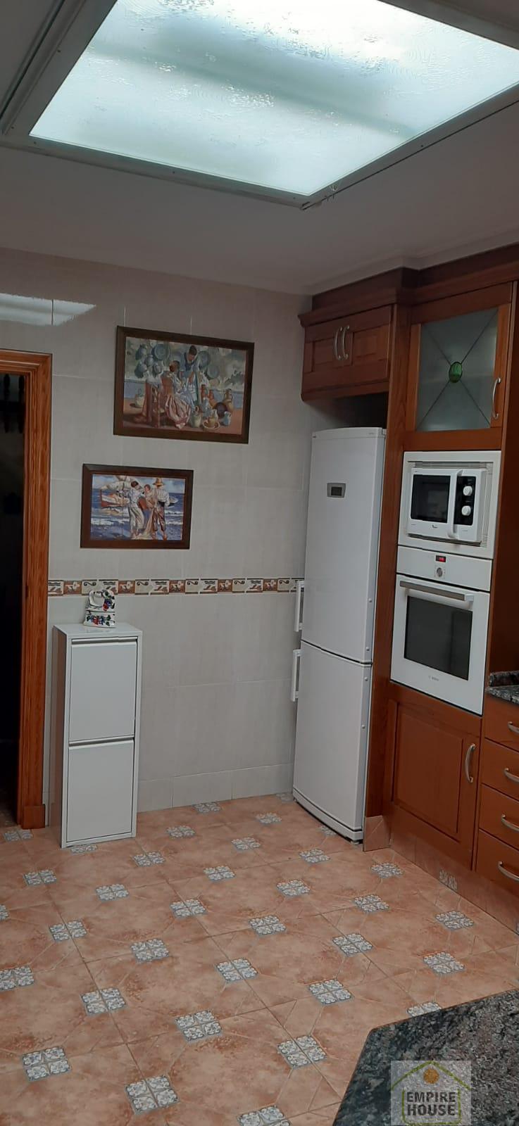 For sale of chalet in Chiva