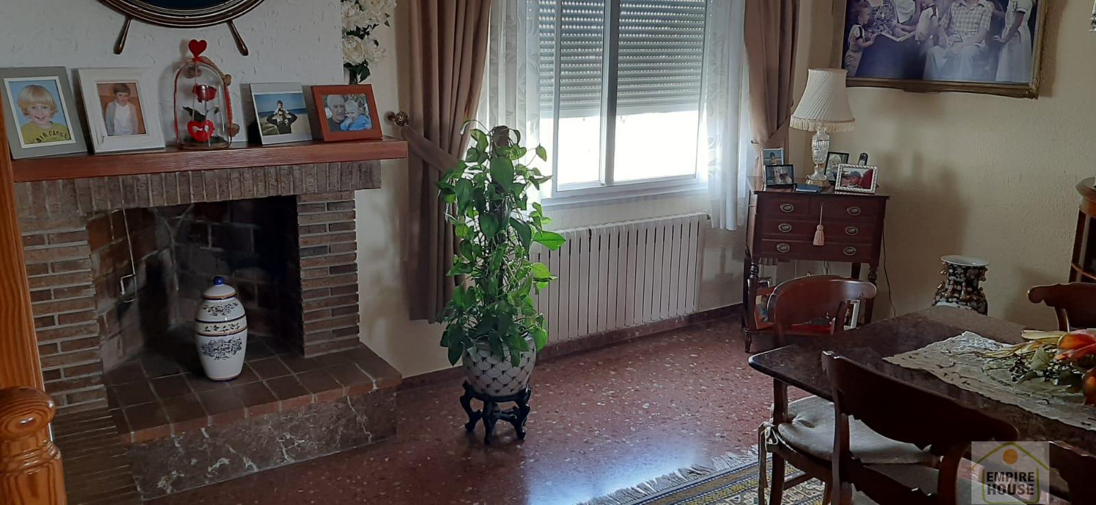 For sale of chalet in Chiva