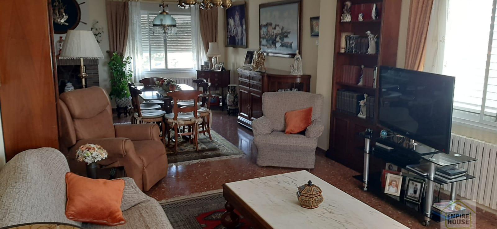 For sale of chalet in Chiva