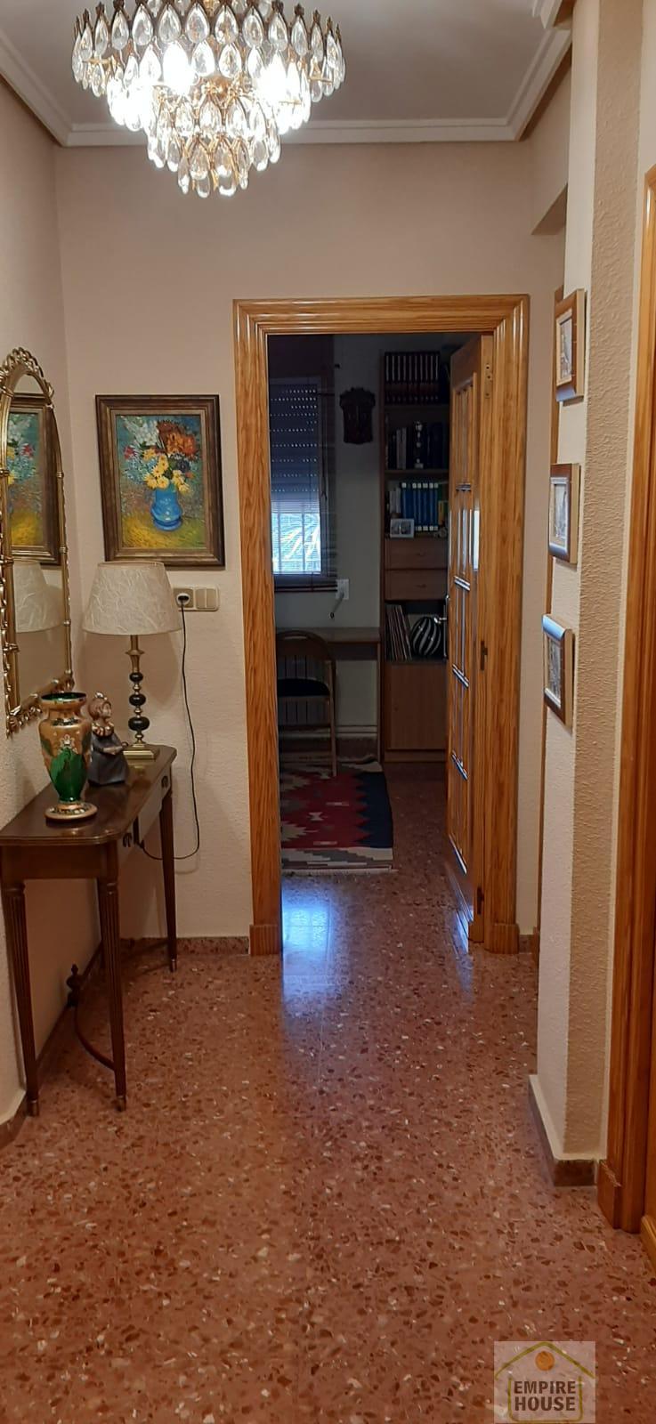 For sale of chalet in Chiva