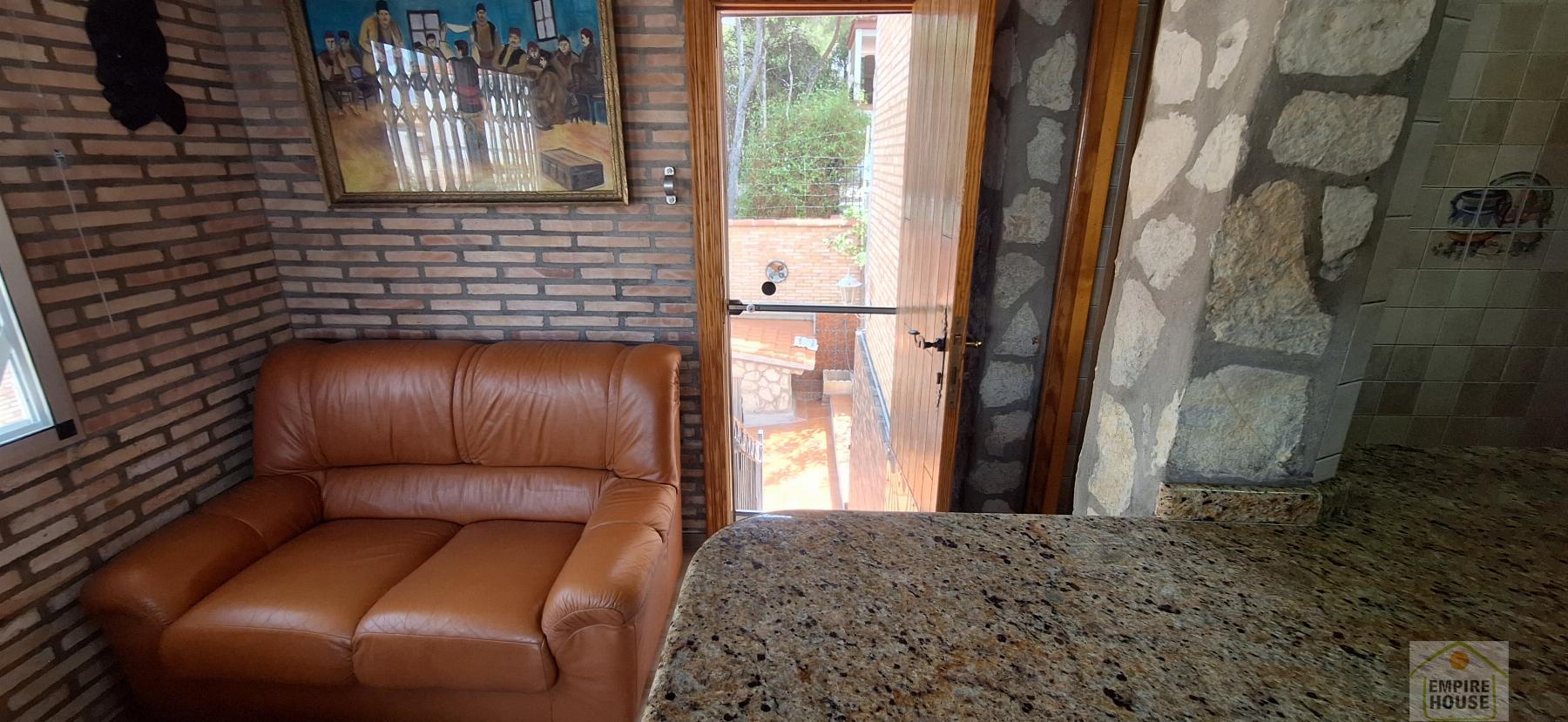 For sale of chalet in Torrent