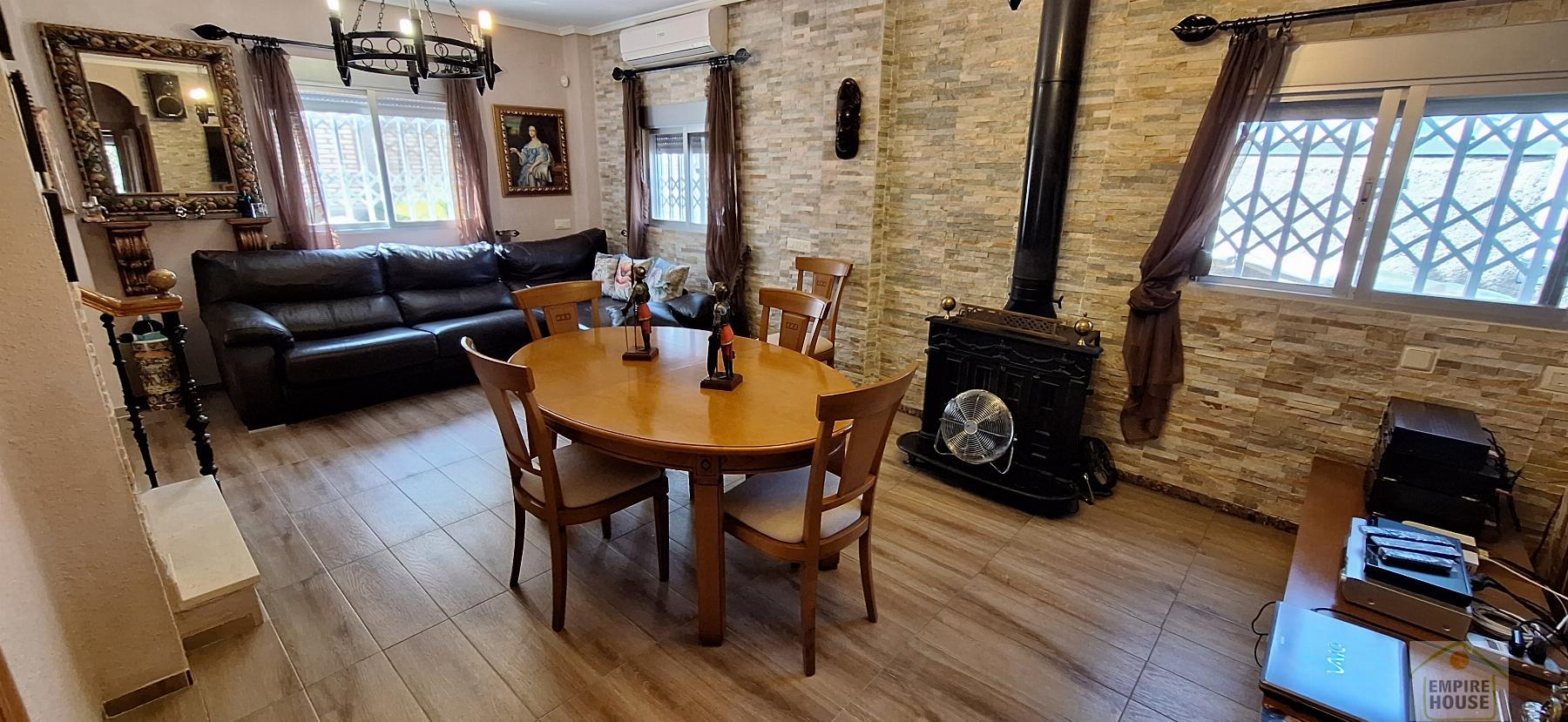 For sale of chalet in Torrent