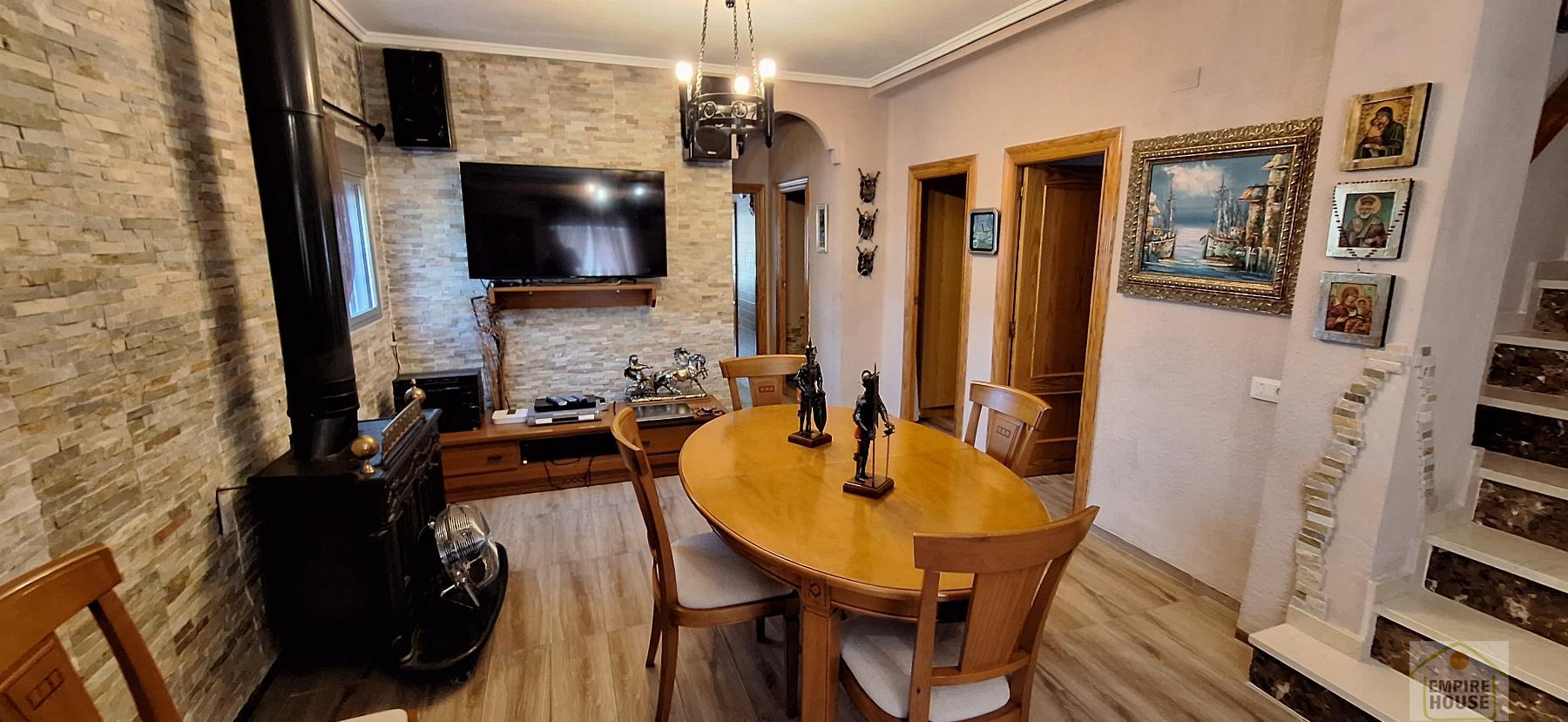For sale of chalet in Torrent