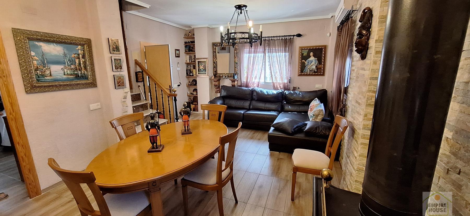 For sale of chalet in Torrent