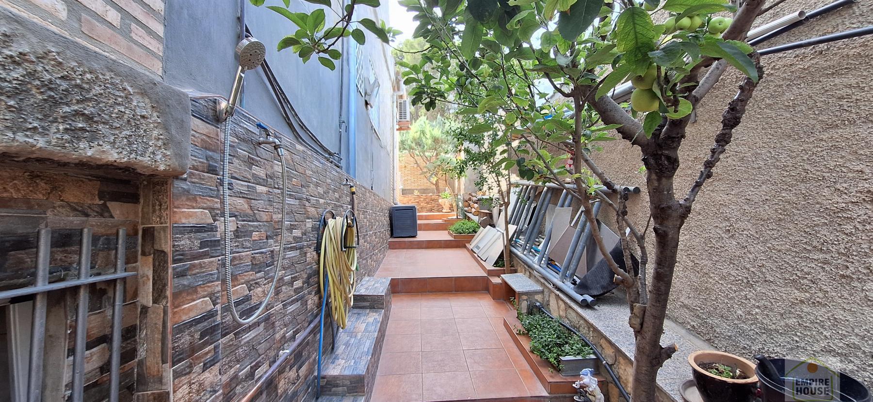 For sale of chalet in Torrent