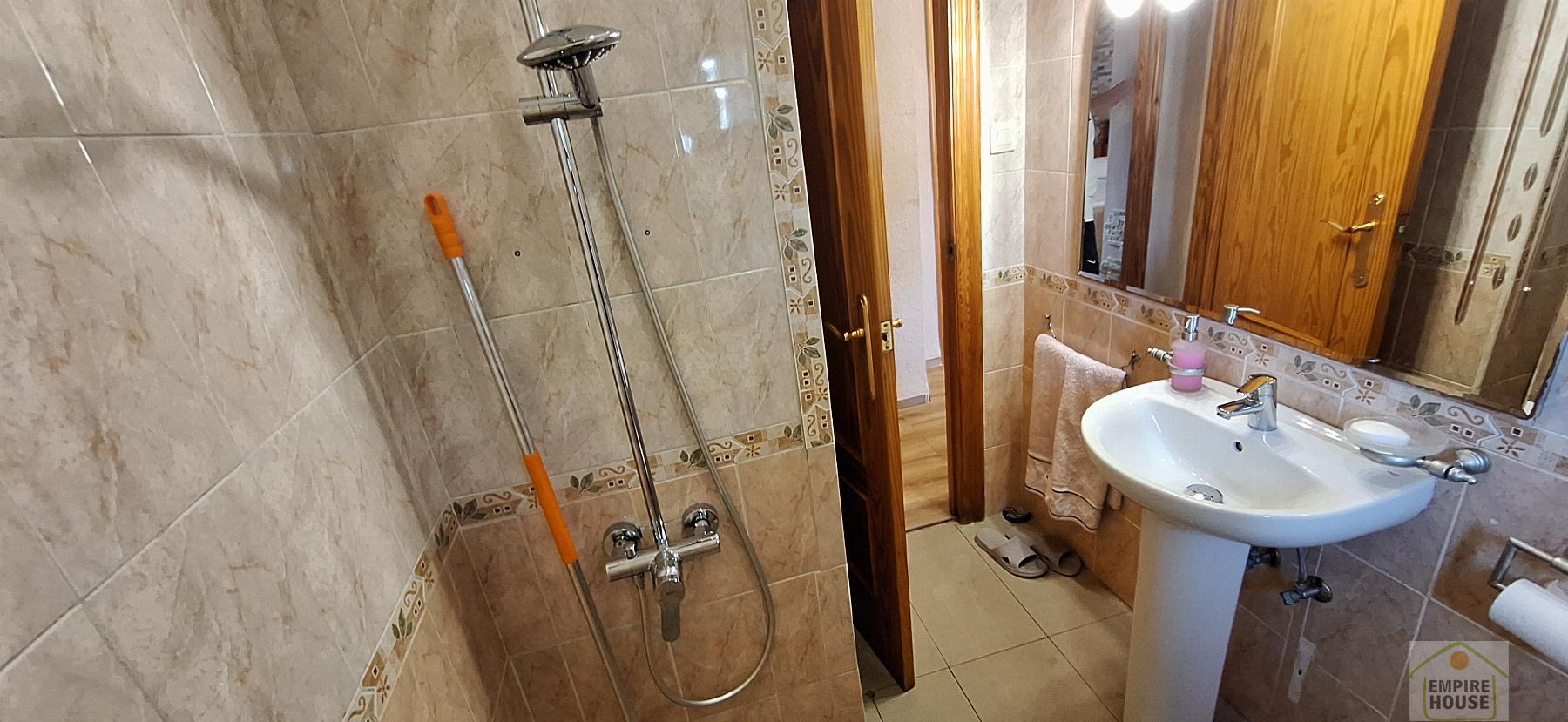 For sale of chalet in Torrent