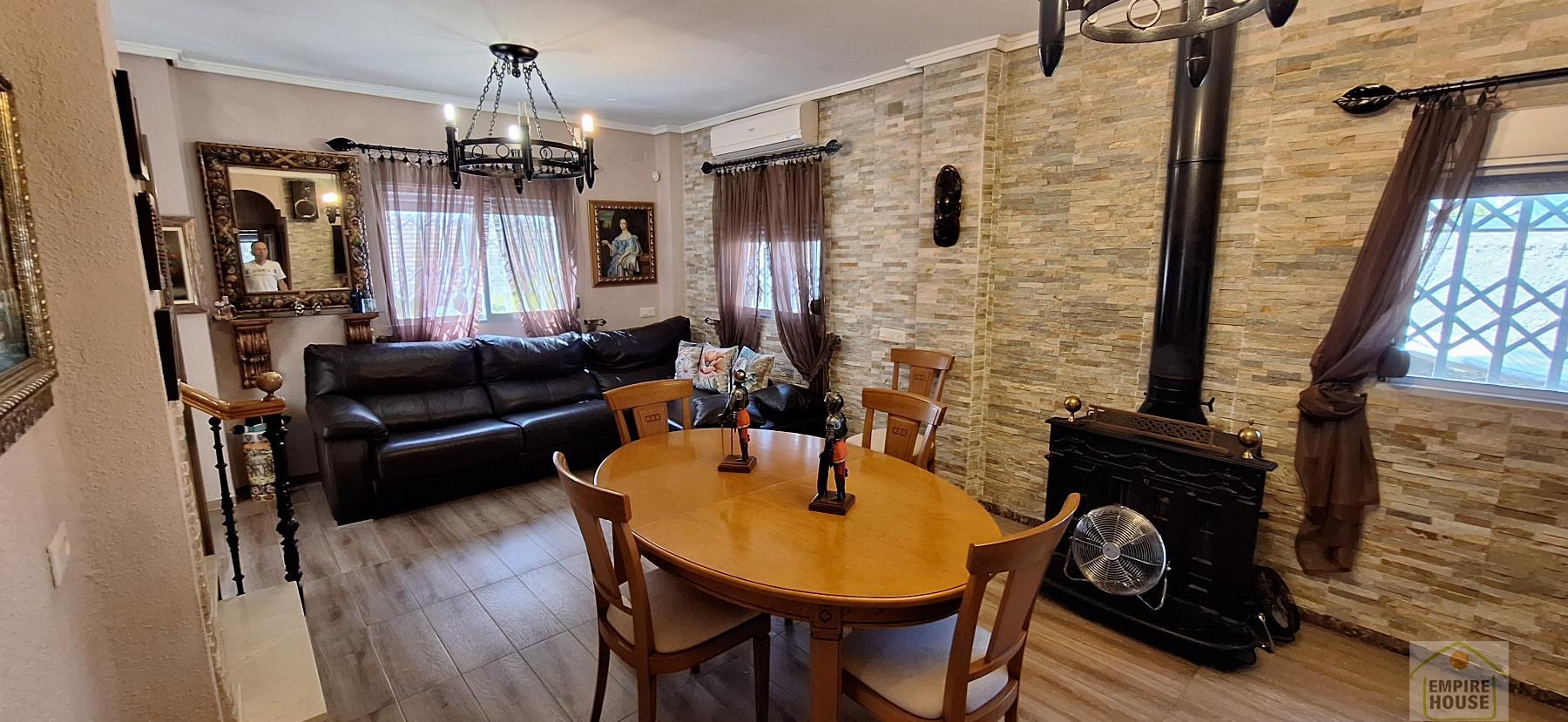 For sale of chalet in Torrent